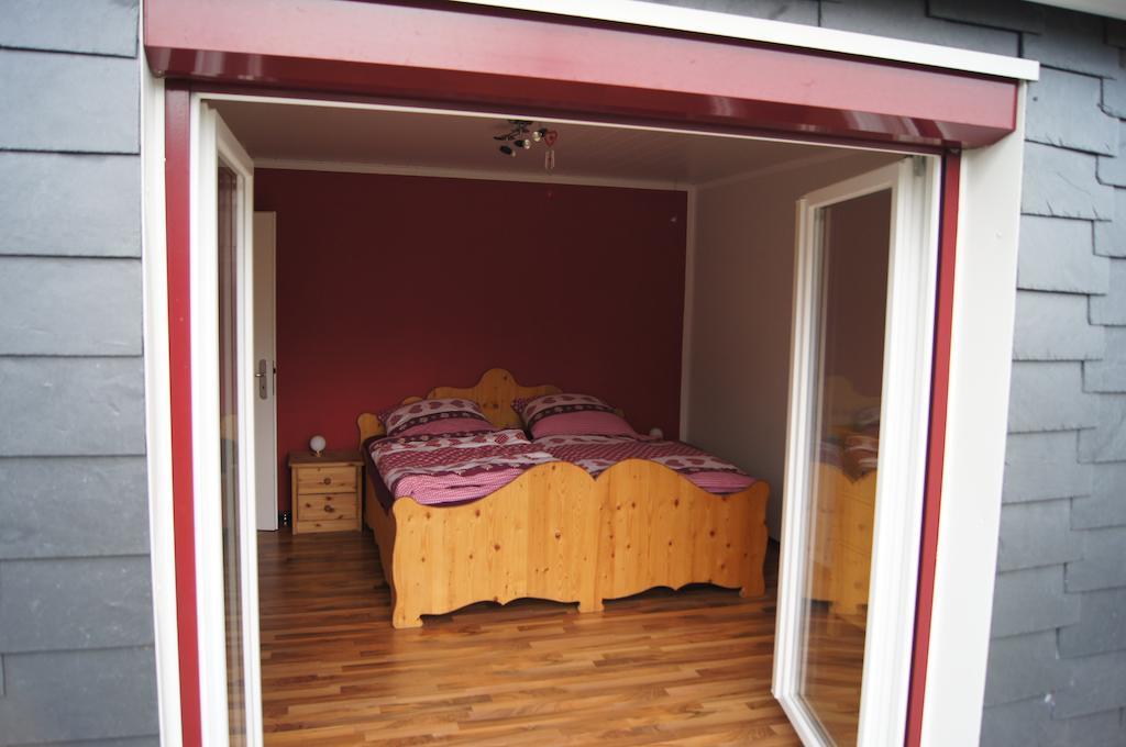 Ferienwohnung Bergisch Land Wermelskirchen Bilik gambar